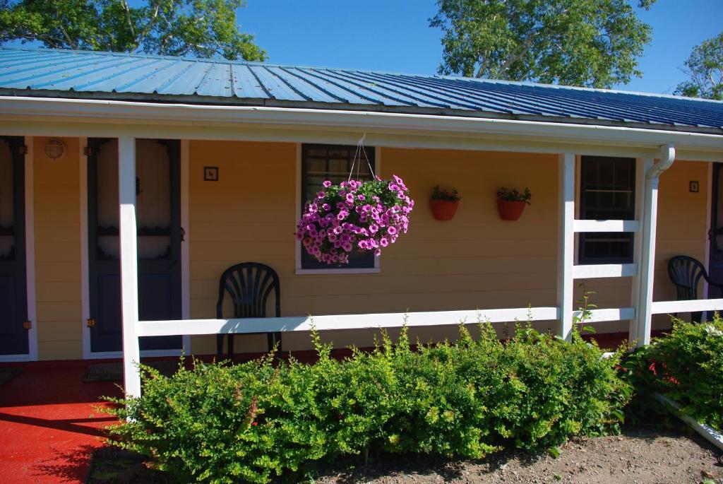 Hedley House Inn Smiths Cove Экстерьер фото